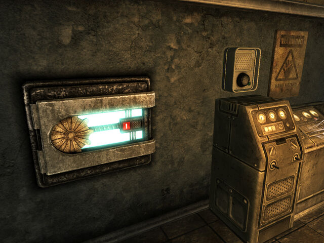 File:OWB Admin wall safe.jpg