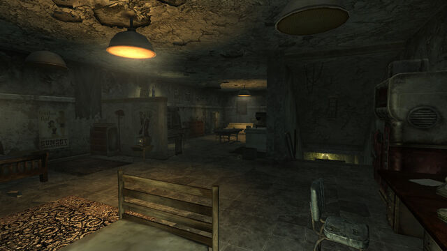 File:MickRalphs upstairs.jpg