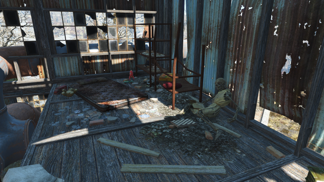 File:FO4 Parsons Creamery toys.png