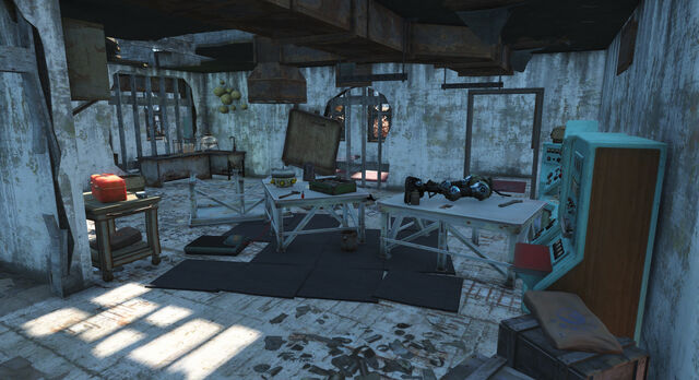 File:ElectricalHobbyistClub-Interior-Fallout4.jpg