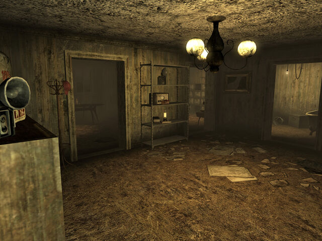 File:Nifty Thrifty interior.jpg