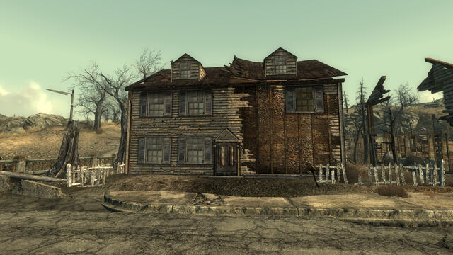 File:The Smith's House.jpg