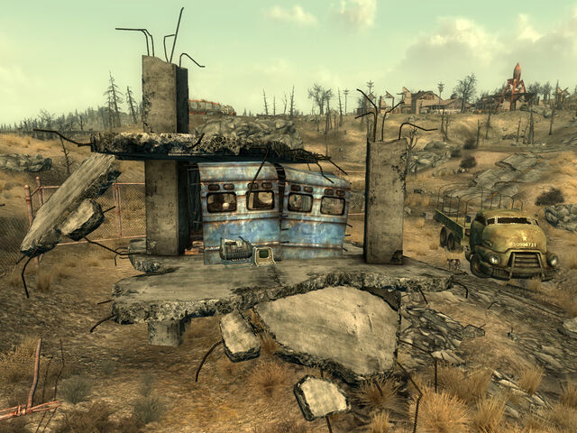 File:Concrete treehouse.jpg