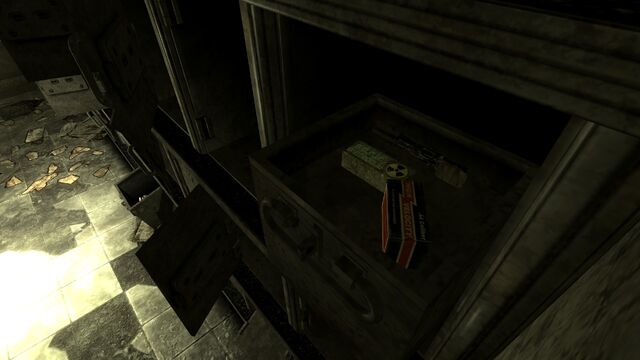 File:FO3DLC04Bank hidden loot.jpg