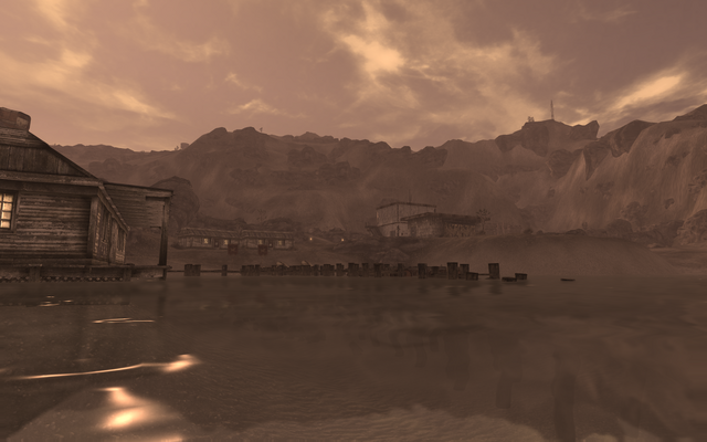 File:Cottonwood Cove above water.png