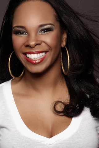 File:Cherie Johnson as Maxine.png
