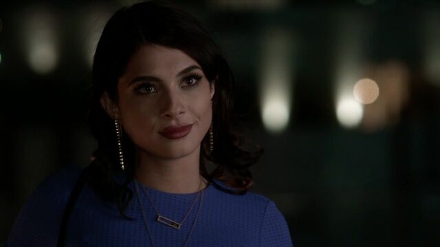 File:Famous.in.Love.S01E01.720p.HDTV.x264-FLEET 1174.jpg
