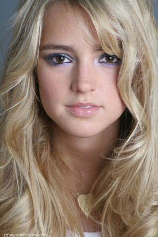 File:Katelyn.jpg