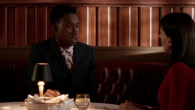 File:Famous.in.Love.S01E01.720p.HDTV.x264-FLEET 0654.jpg