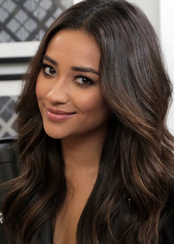 File:ShayMitchell.jpg