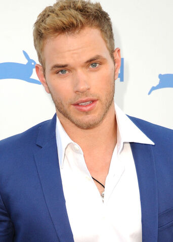 File:KellanLutz.jpg