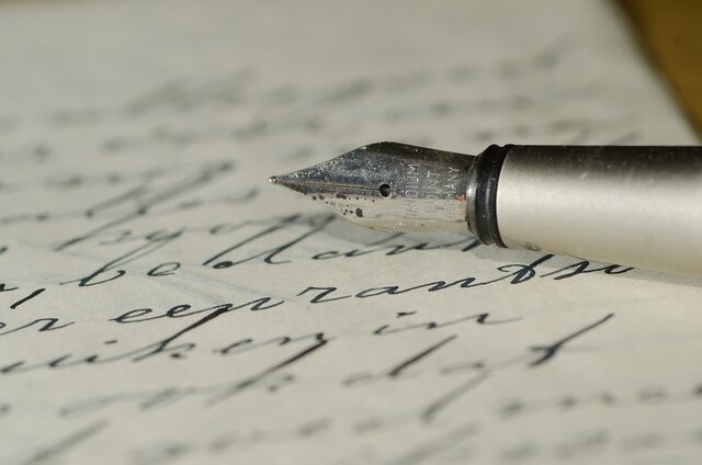 Datei:Fountain-pen-447576 1280.jpg