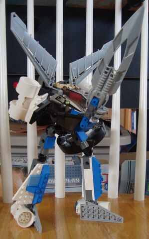 File:Hydro Titan pose1.jpg