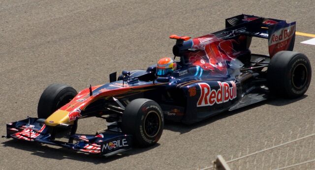 File:Toro Rosso STR5.jpg