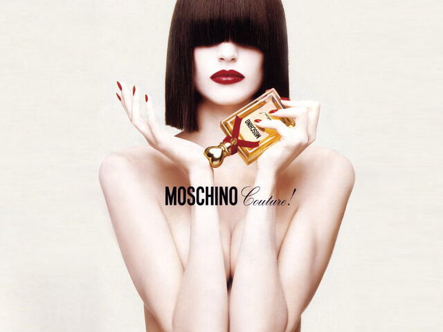 File:Moschino-Couture-1-BJTOT47L62-1024x768.jpeg