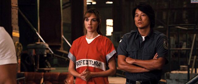 File:Han and Gisele F5.jpg