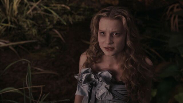 File:AliceInWonderland-2520.jpg