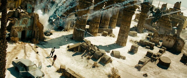 File:Transformers-revenge-movie-screencaps.com-15126.jpg