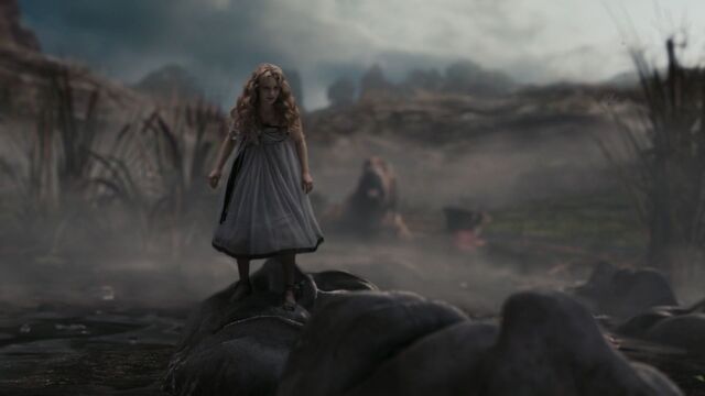 File:AliceInWonderland-2606.jpg