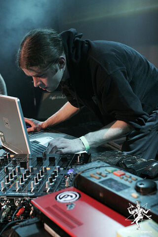 File:Atomhead.jpg