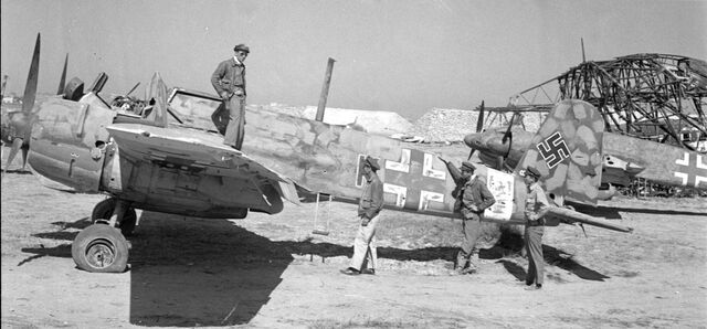 File:Hs 129 B-2.jpg