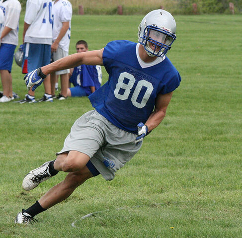 File:Kit Tyler.jpg