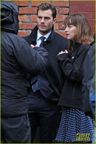 File:Fifty-shades-darker-set-photo-66.jpg