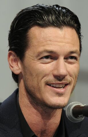 File:Lukeevans1.jpg