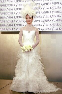 Shizuka wedding gown