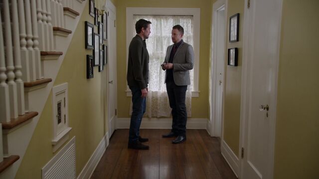 File:1x01 28 David, Toby.jpg