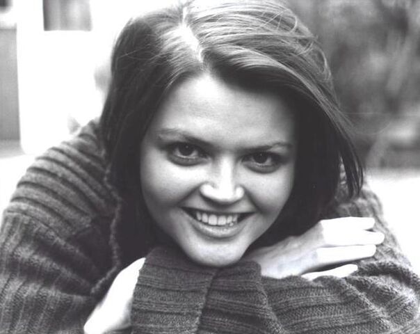 File:MirandaLarson.jpg