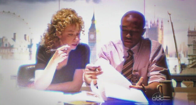File:1x01 GoughBanksFlash.jpg