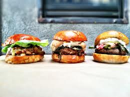 File:Burgers.jpg