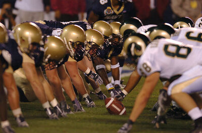 2005PoinsettaBowl-Navy-LOS