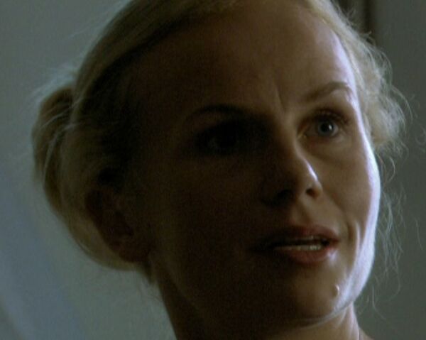 File:Sille Elmkvist 1x06.jpg