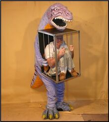 Dino-trick-disfraz-para-geeks-amantes-de-los-dinosaurios.jpg