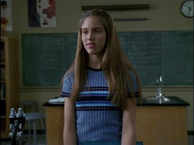 File:Maureen-Sampson-ep07-01.jpg