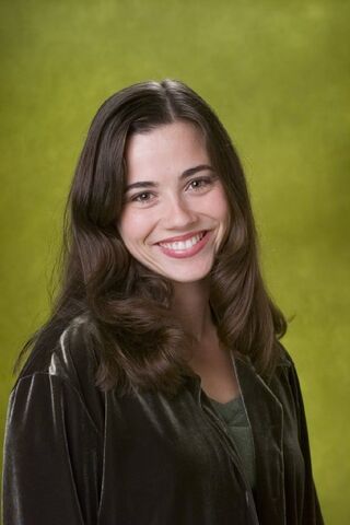 File:Lindsay-Weir-imdb-24.jpg