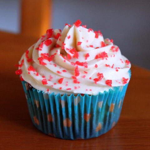 File:Cupcake.jpg
