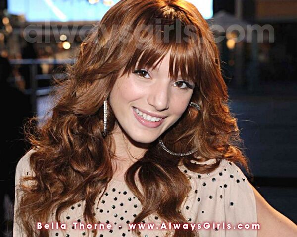 File:Bella thorne wallpaper-.jpg