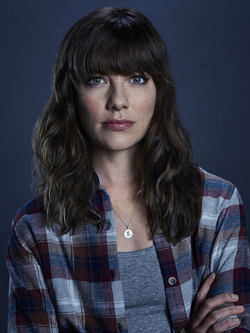 File:Julie.jpg