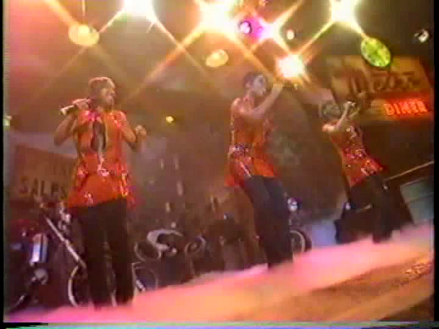 File:Vlcsnap-2012-07-01-19h42m51s123.png