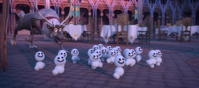 Archivo:Frozen-fever-disneyscreencaps.com-563.jpg