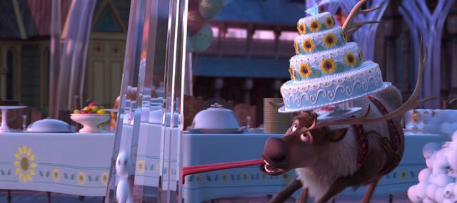 Archivo:Frozen-fever-disneyscreencaps.com-592.jpg