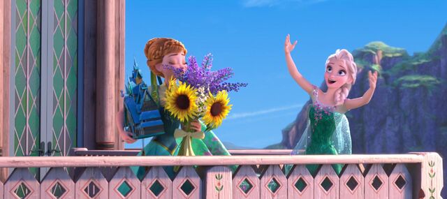 Archivo:Frozen-fever-disneyscreencaps.com-334.jpg