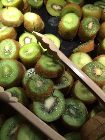 File:Kiwi.jpeg
