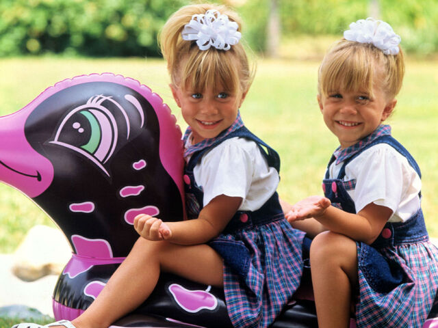 File:Marykate-ashley-olsen.jpg