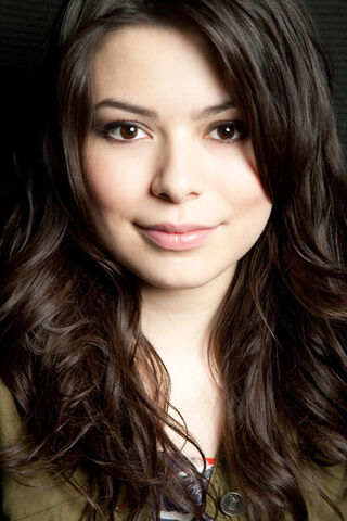 File:Miranda Cosgrove.jpg