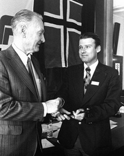 Carl I. Hagen with Arve Lønnum