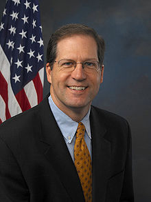 File:Johunsununu.jpg